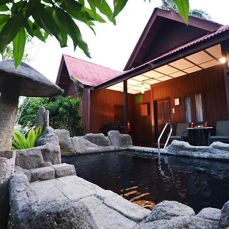 Vivilla By Holiday Villa Чератинг Екстериор снимка